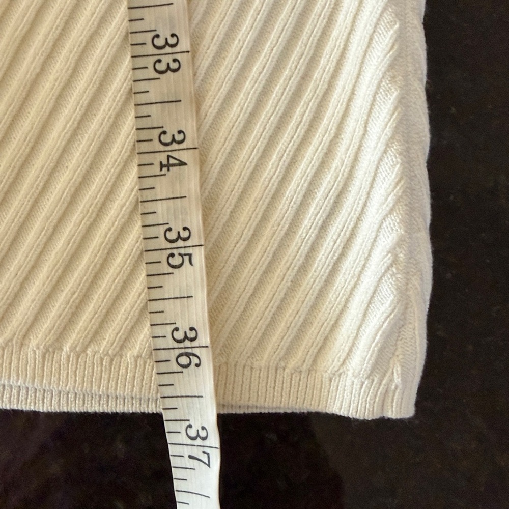 NWT Theory Ardesia Proseco Ribbed
Sweater Dress Eggshell Size Small - Picture 11 of 12